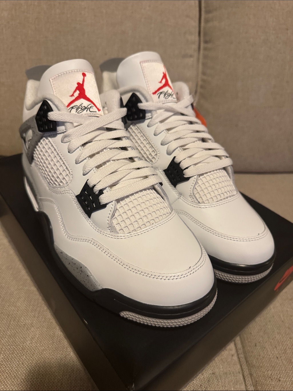 Air Jordan 4 Retro White Cement Obo Air Jordan 4 Retro White Cement Obo